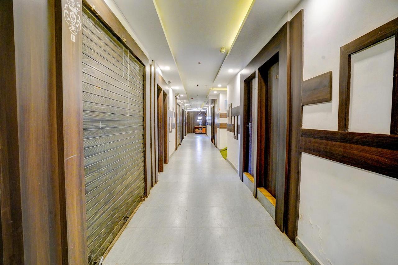 Fabexpress Diamond - Nr Bkc Hotel Mumbai Exterior photo